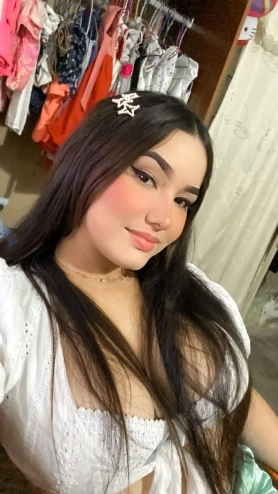 Your favorite princess waiting on you [F] posted by yoursweetchick