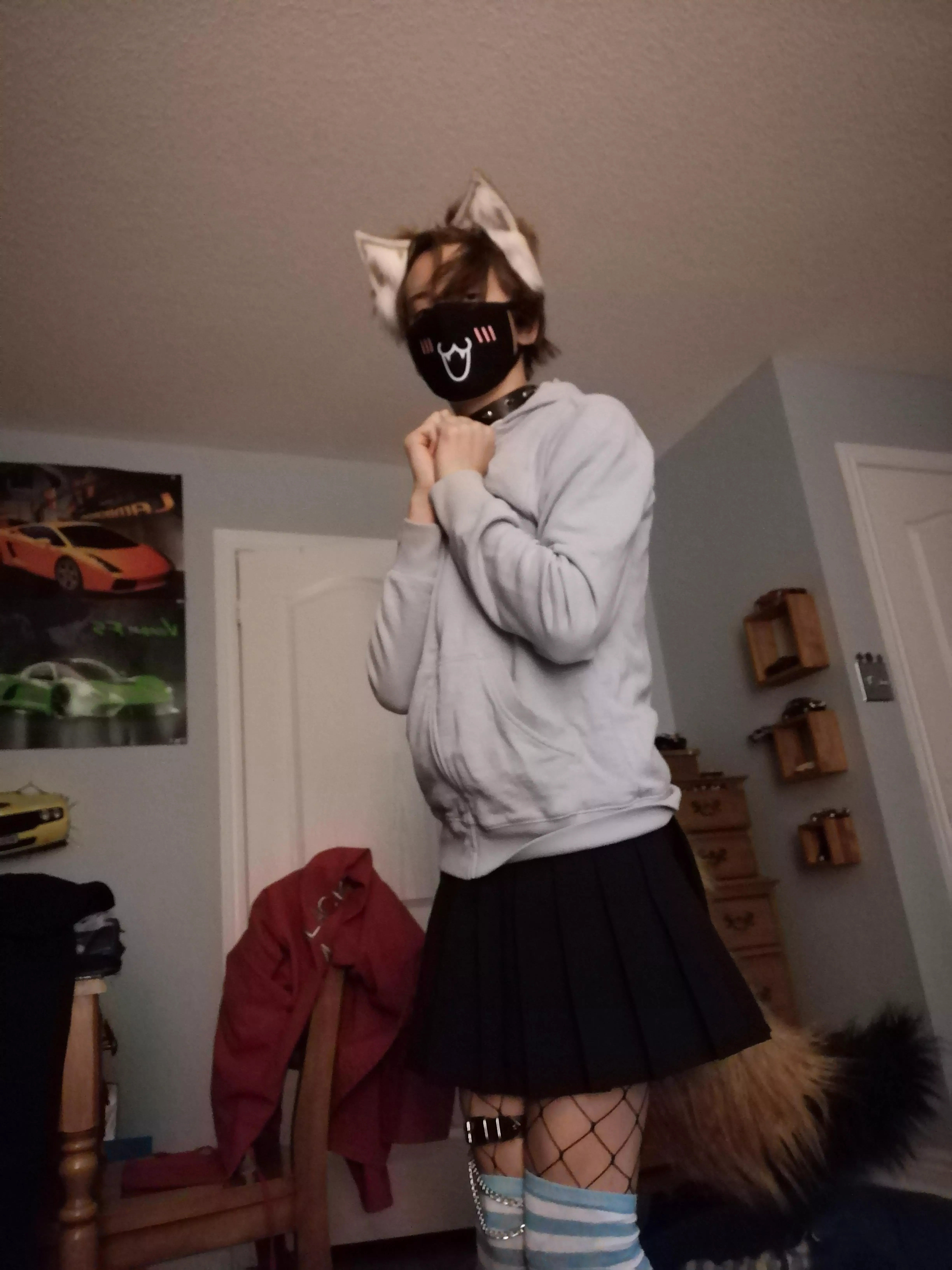 your foxboy posts another picture :3 posted by MineMaster6480