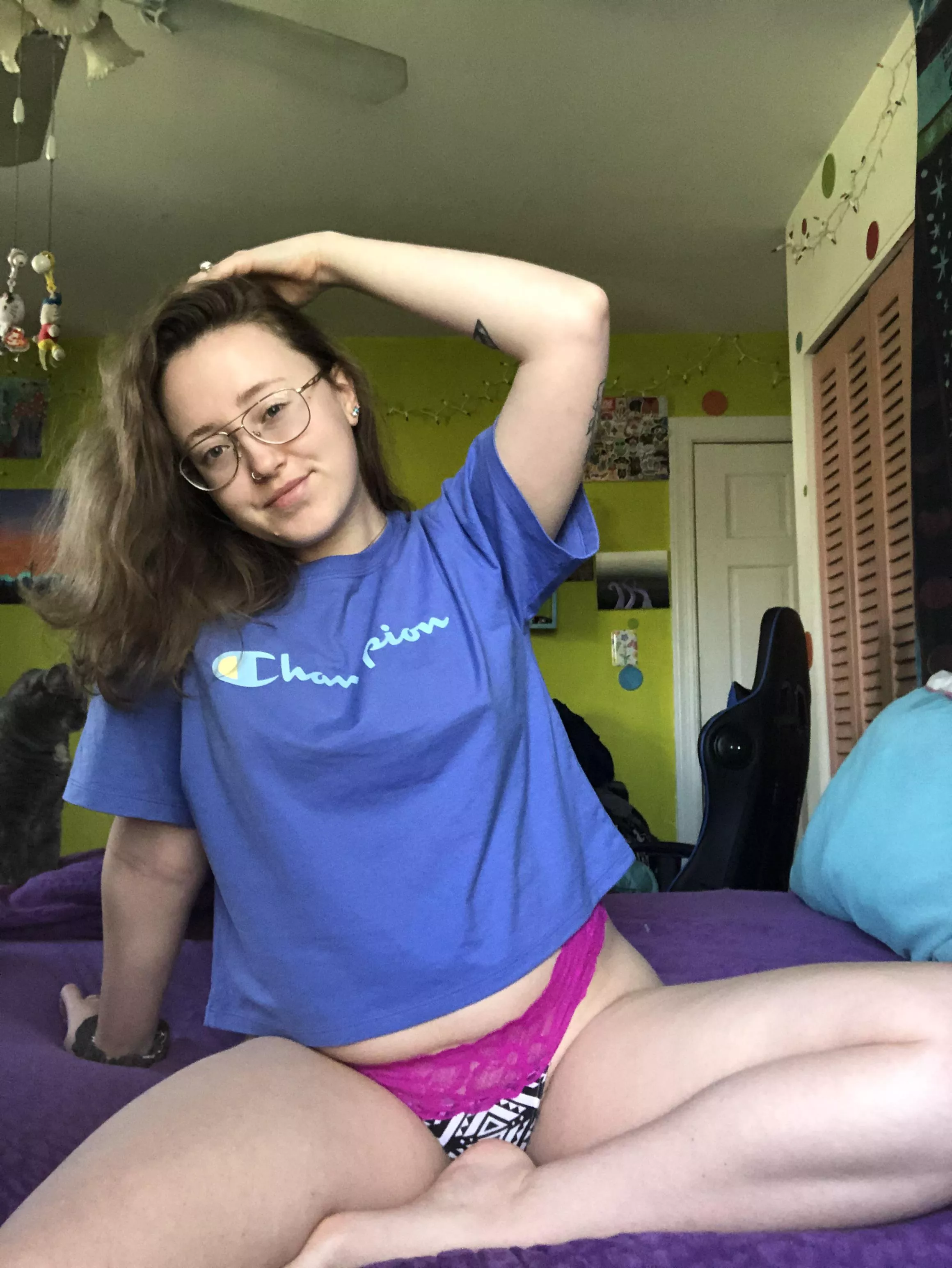 Your girl next door is back ☺️ posted by _laurieee_