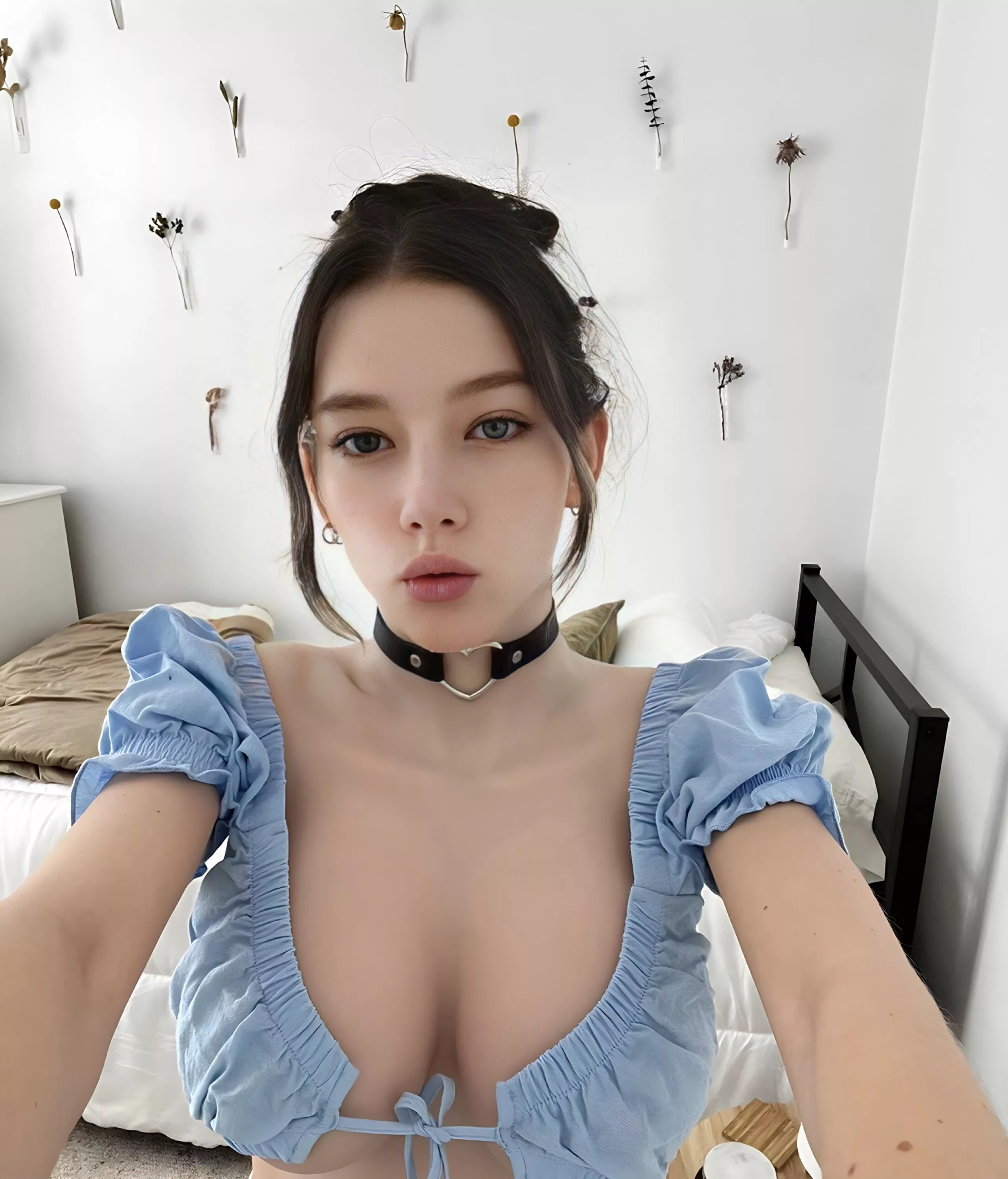 Your gonna suck dick for me ok? posted by ItsBumbleBea