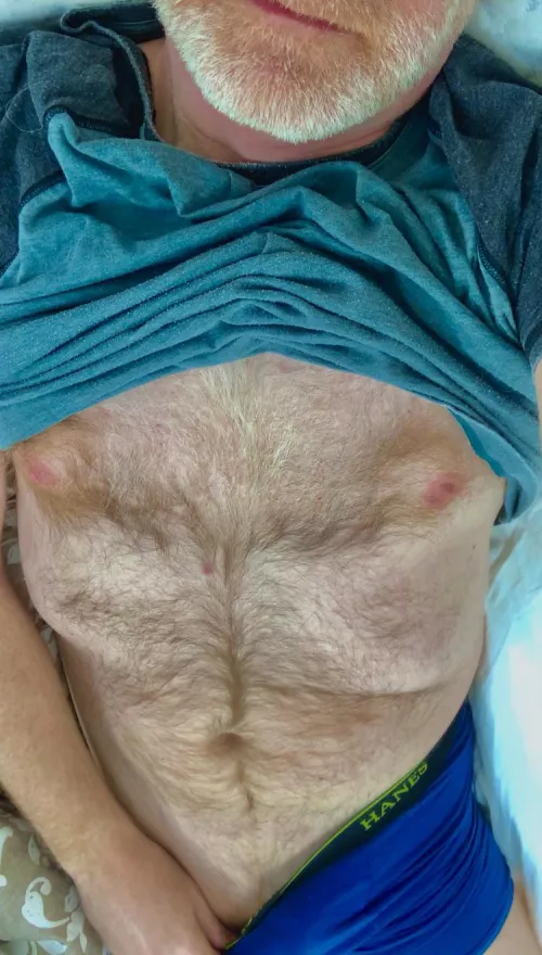 Your mouth, my chest. What do you say? [53] by ZelaznyFan68