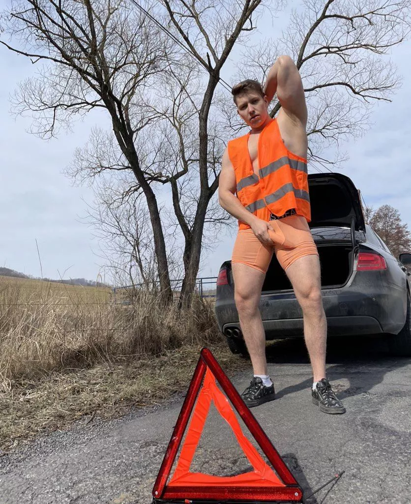 Your naughty employee 😜 posted by Nicolasferrington