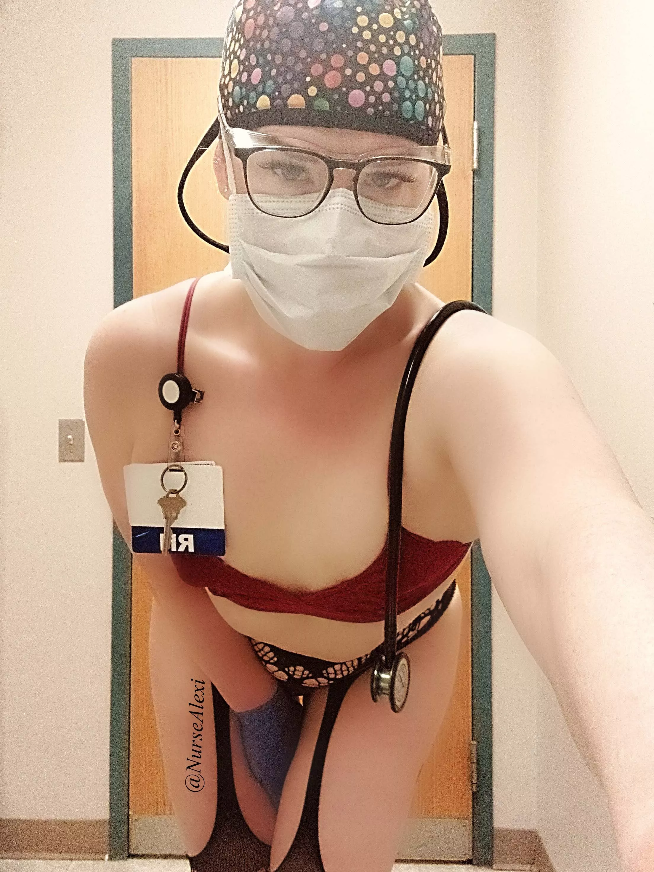 Your naughty nurse is here. How can I make you feel better? 😇💋👌👅💦💥💯💜 posted by nursealexi