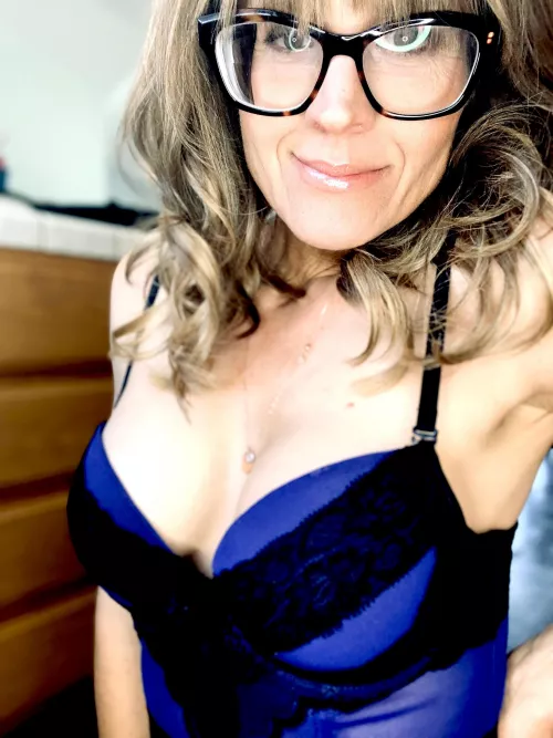 Your old lady but hotter by NerdyCookieBaker