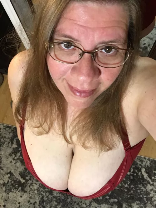 Your point of view if you’re taller than me! by CharKrat