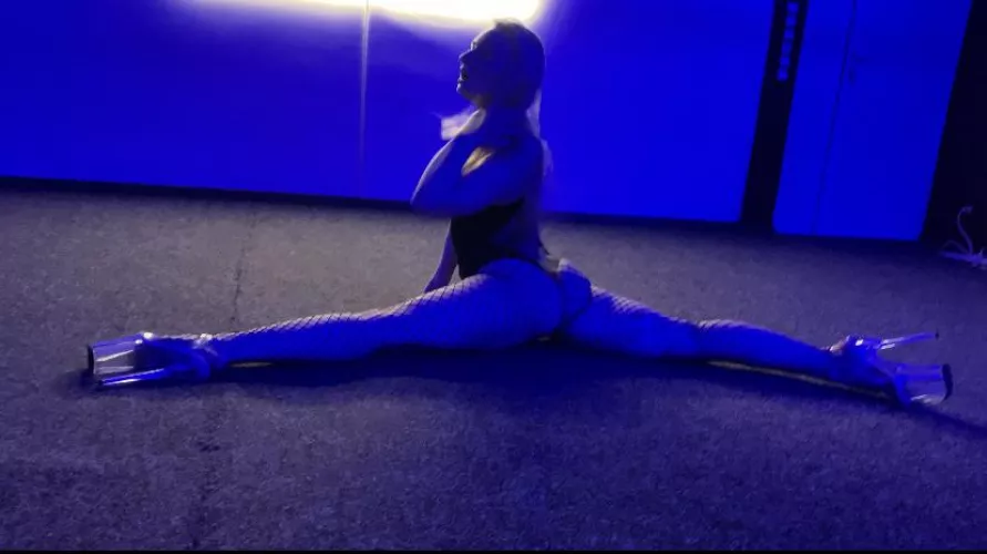 yummy 😋 by Valery_jones_