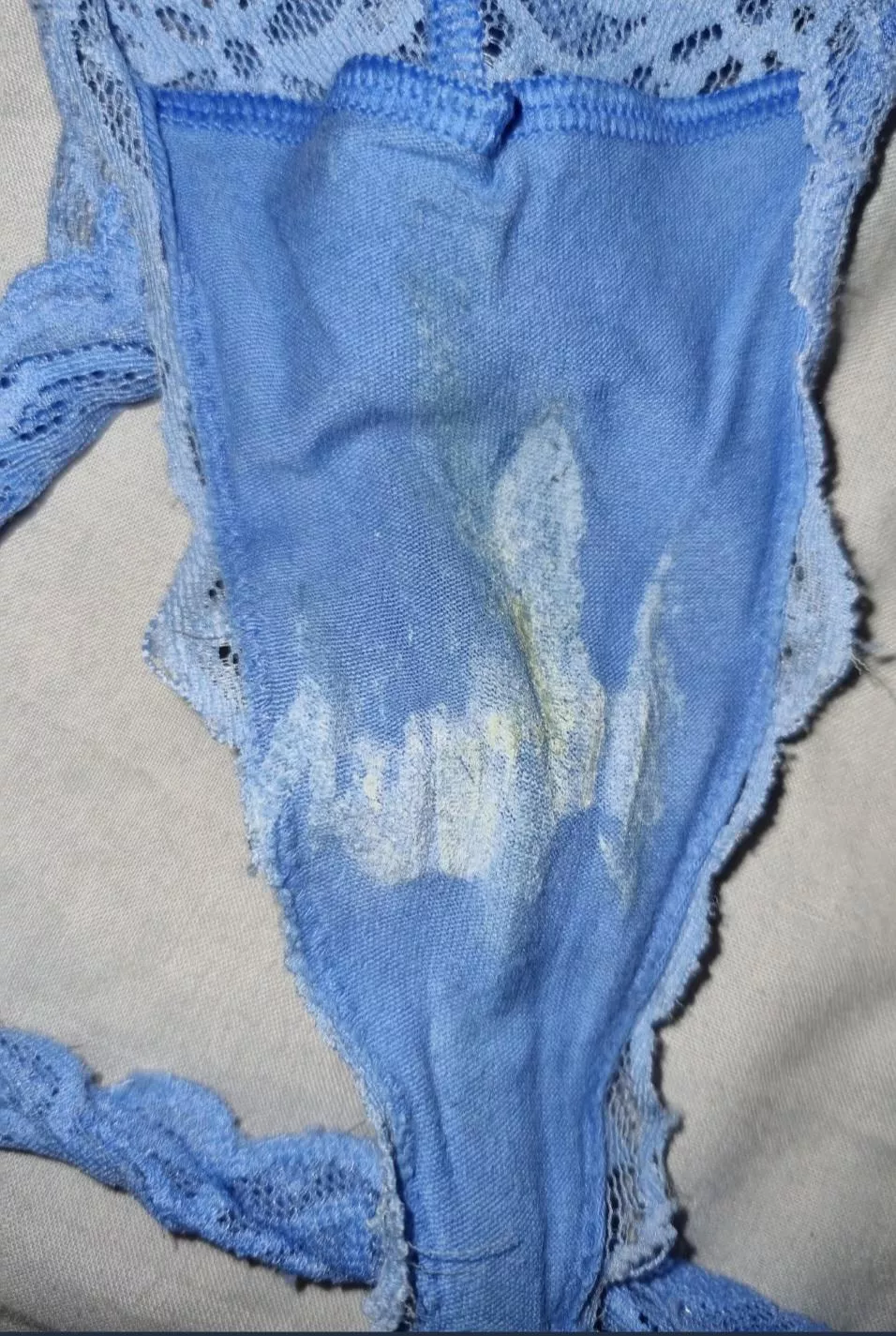 yummy cummy panties💦👀😏 posted by propertydreamz321