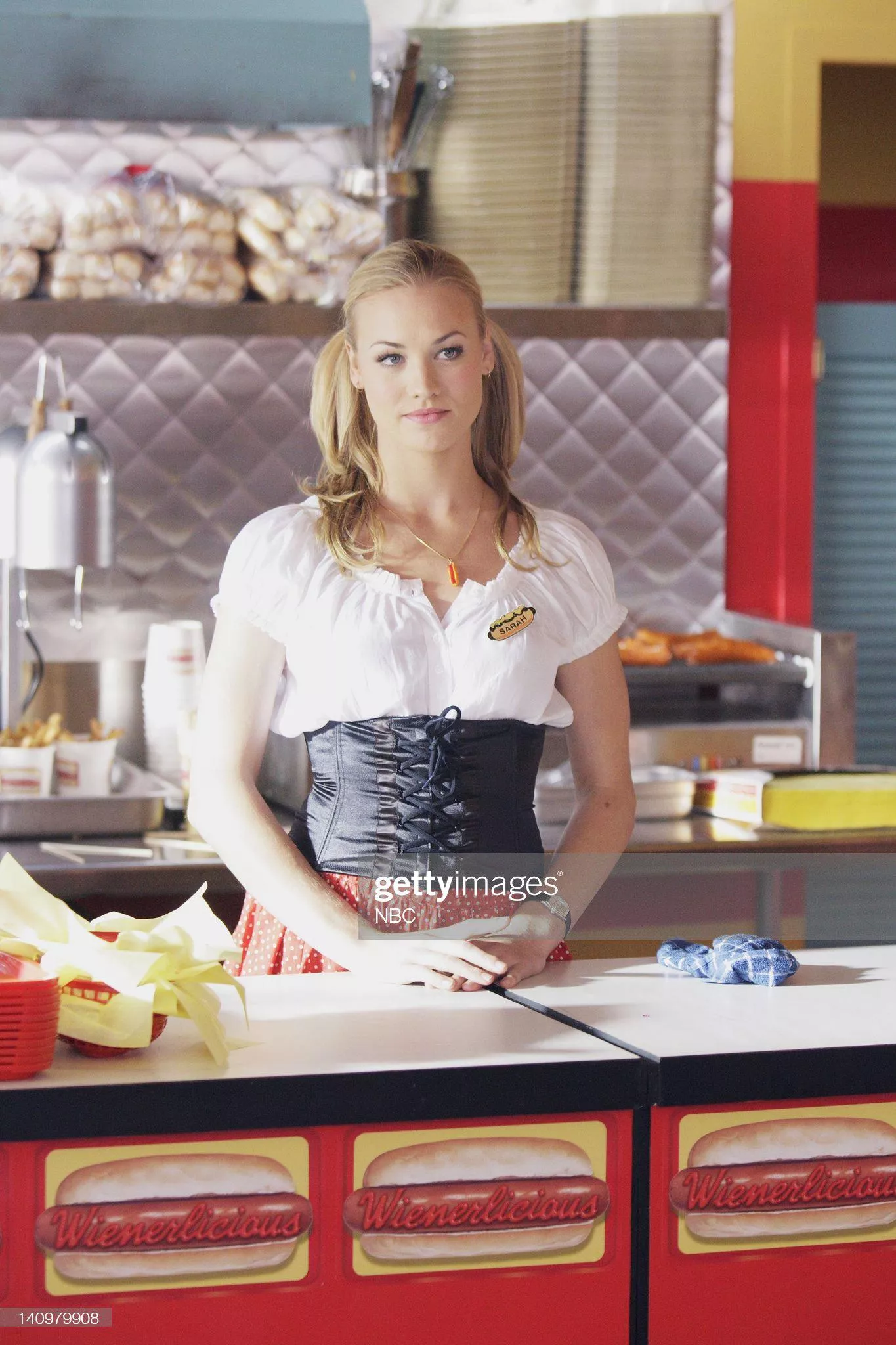 Yvonne Strahovski posted by Johnny1248