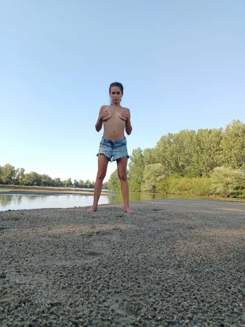 Zulema's Friday sexy photo by ZulemaZahiir