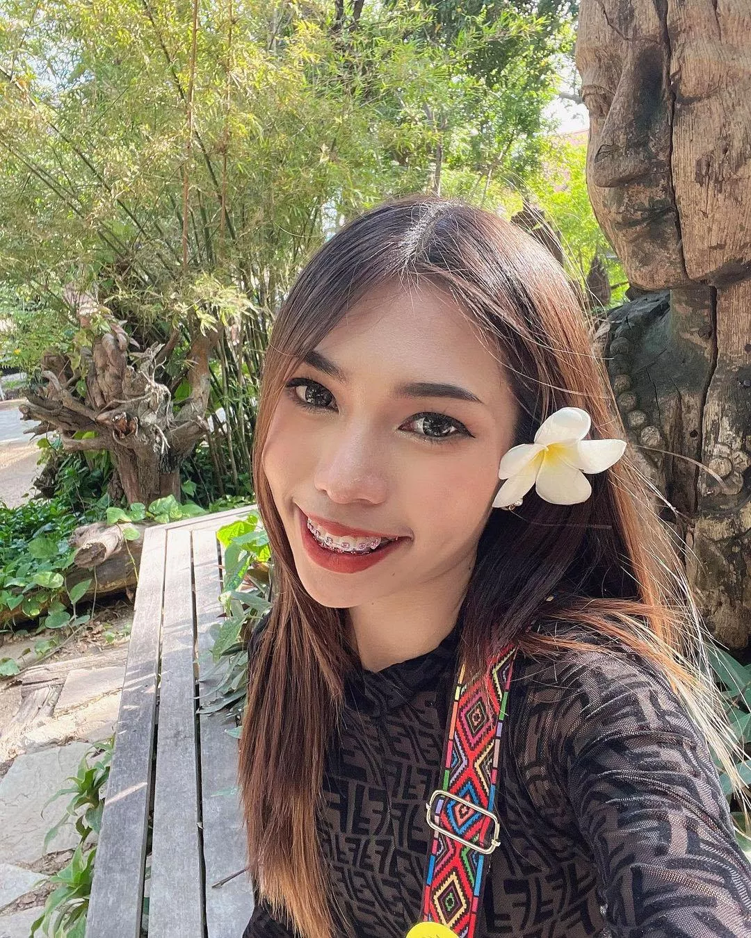 Can I get a kiss, please? posted by figgypixie