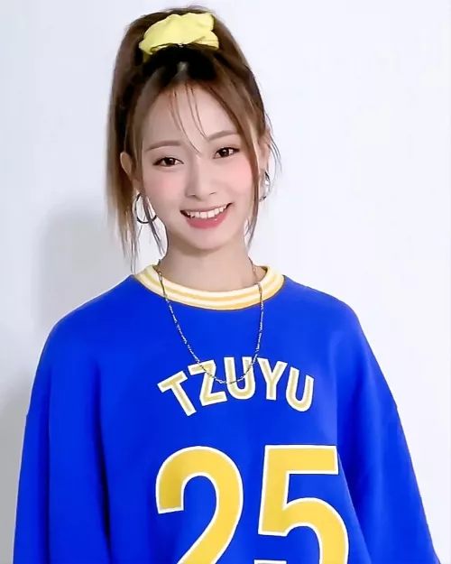 Chou Tzu-yu by BusyFlower9