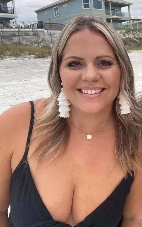 Chubby or curvy? by Soccermom1983