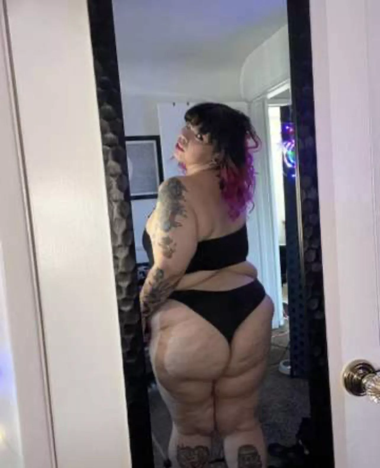 Mirror selfie #42069 posted by LunaCeleste13