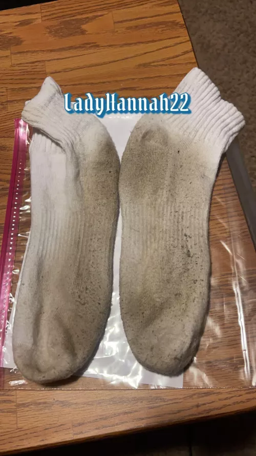 Only thing missing is your nose by Ladyhannah22