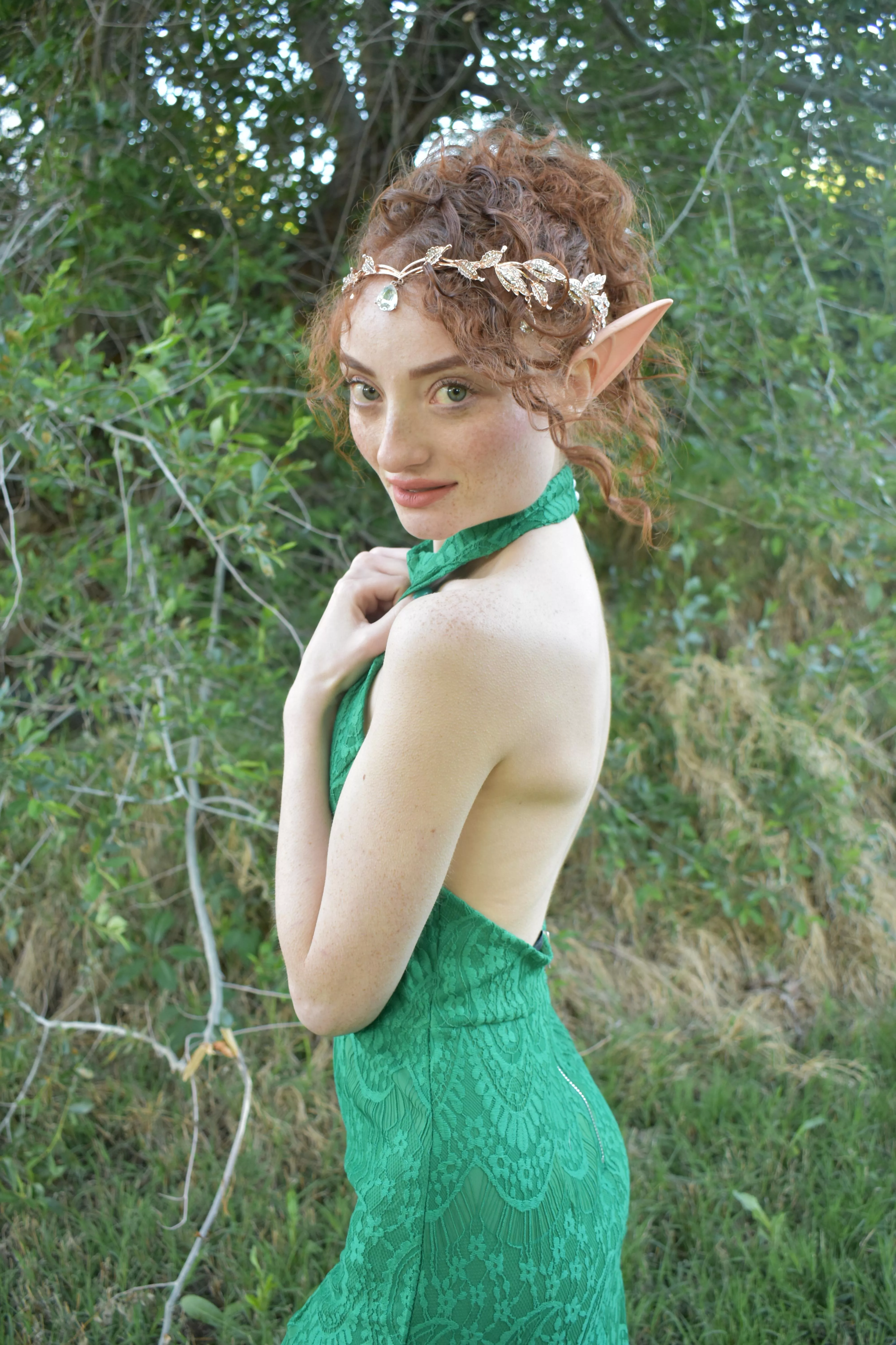 Redheaded elf posted by Notmrsburningbeauty