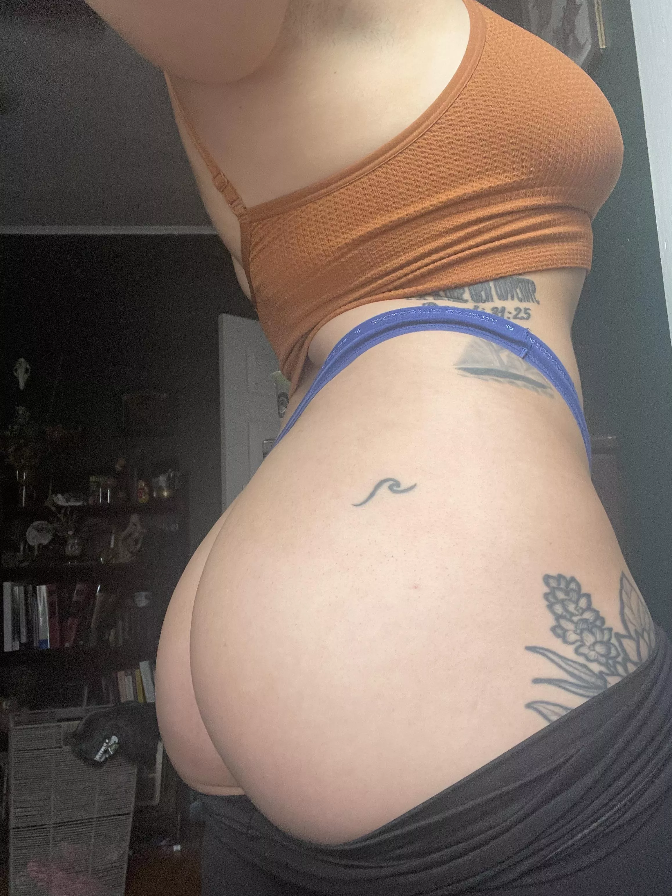 be my pre-workout (f) posted by daddyslittlestrangel