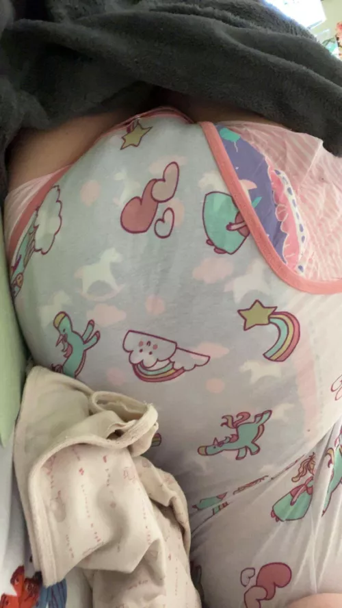 cutie baby bum by Evening-Trick-9751