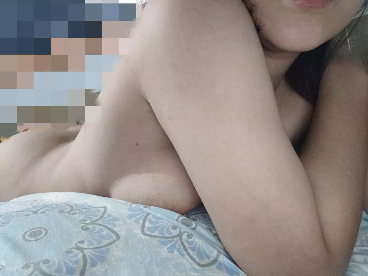 (f) 😴 posted by cookietootie