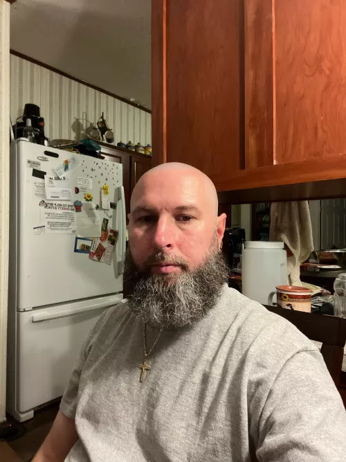 Freshly shaven by Lnghaultrkr1976