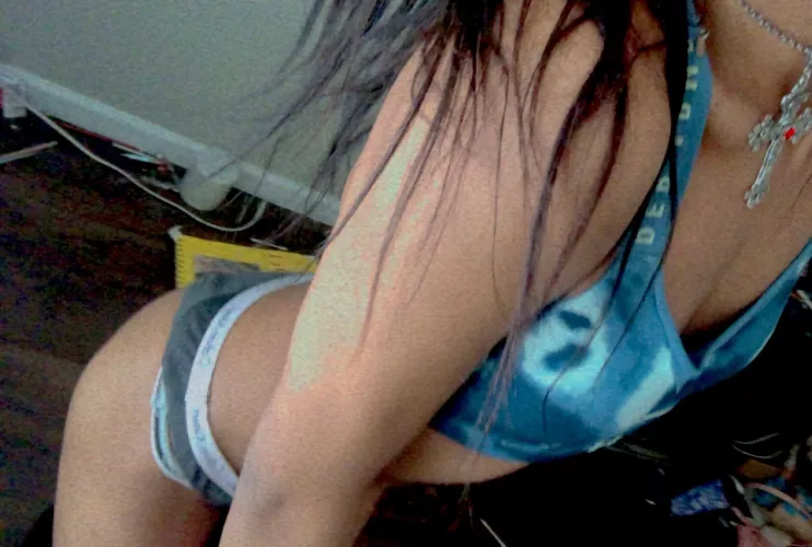 😜 hmu bb by Hot-Track7817