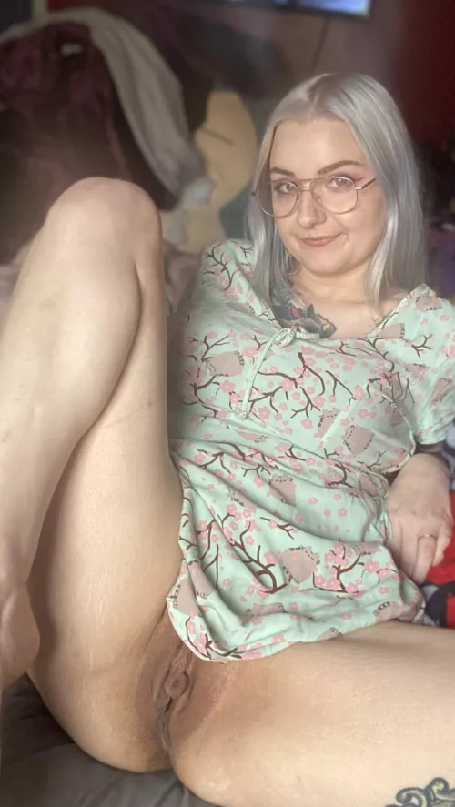 My thighs are soft if you wanna rest your head there while you lick it 🥰 by 2poppunkforyou