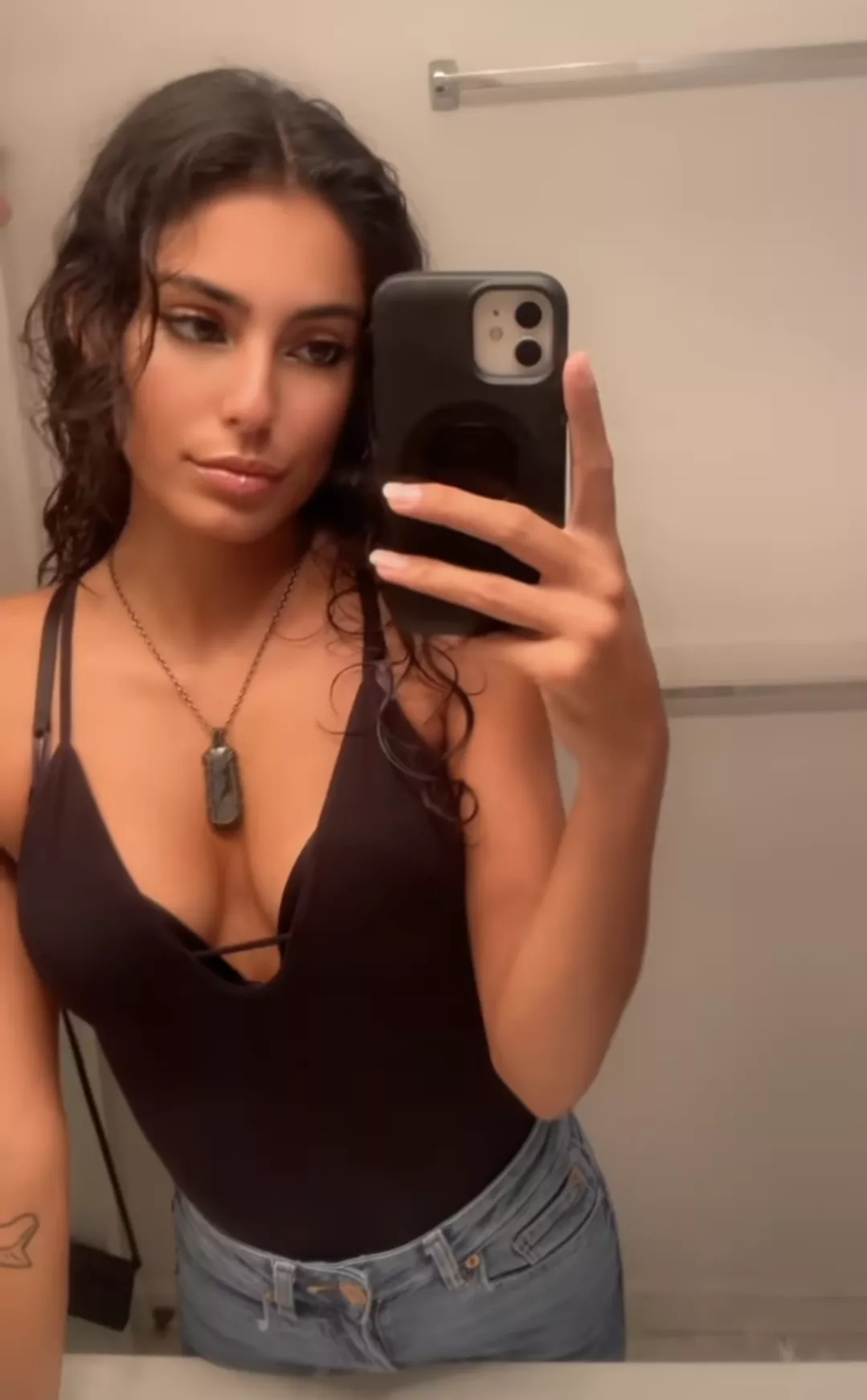 She's a Marine Biology major posted by superricerocket