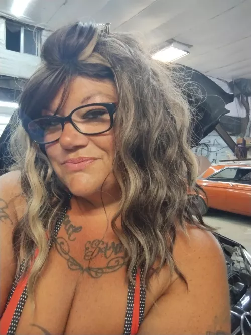 Shop lights are perfect selfie lights by Bunker__Punch