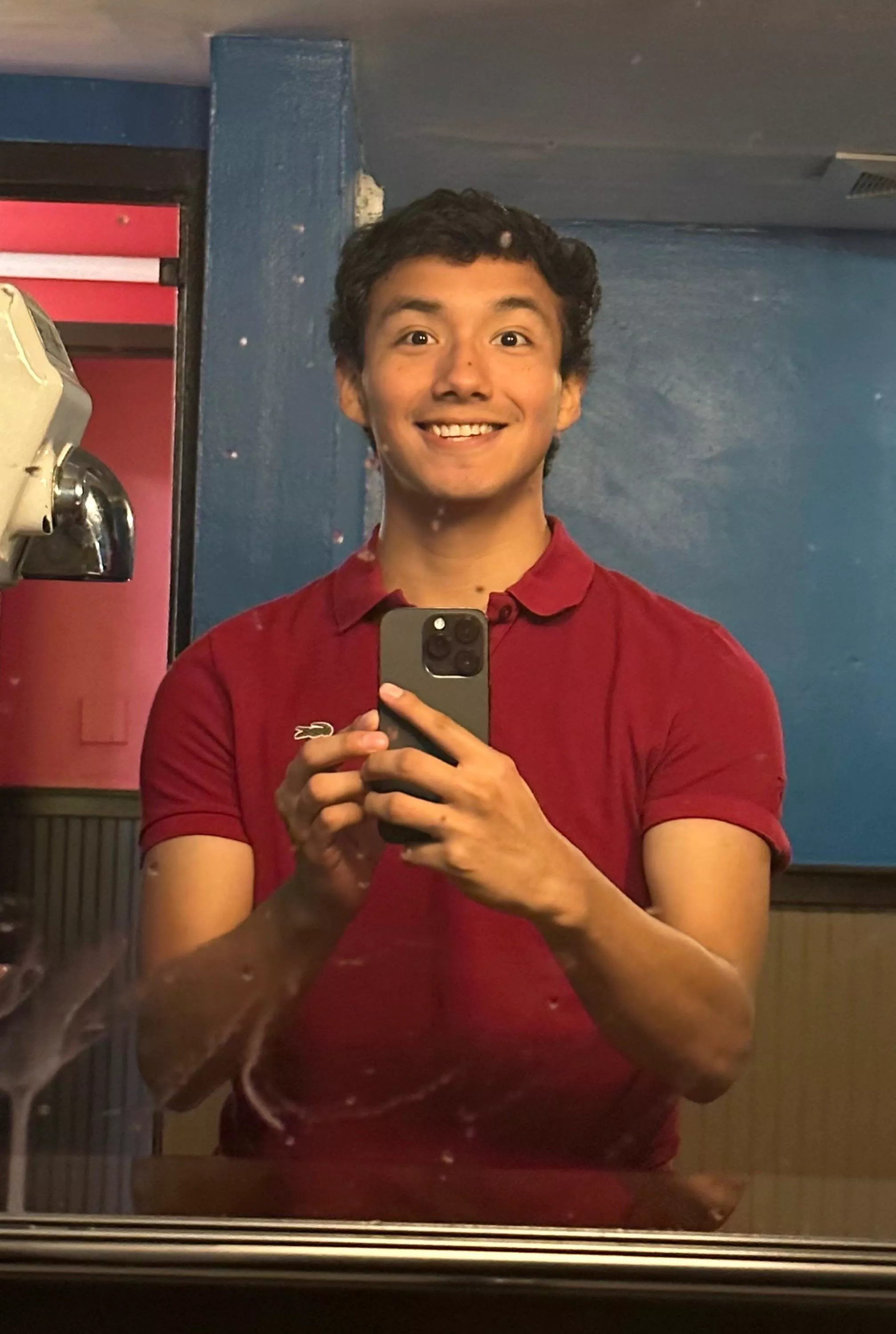 Taken after a night of salsa dancing posted by paranoidnoodle