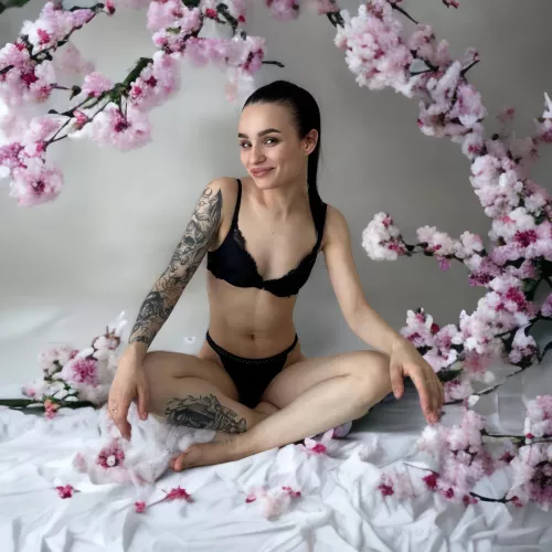 Would you like me if I were your stepdaughter? by falselyFormat