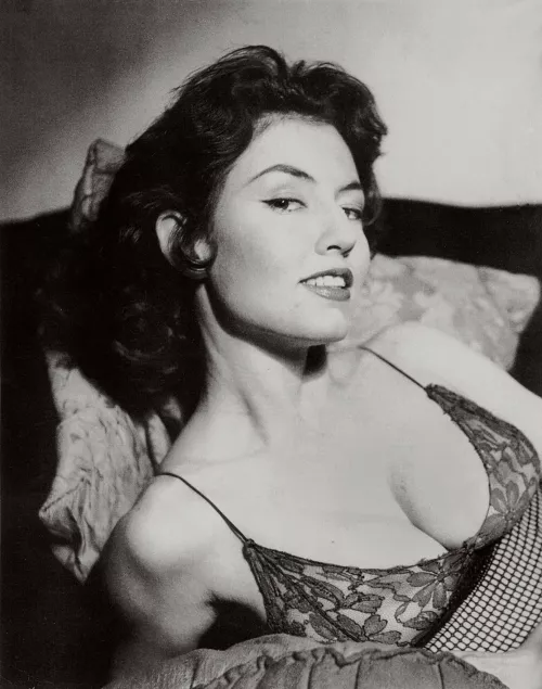 Alice Denham (1962) by bil_sabab