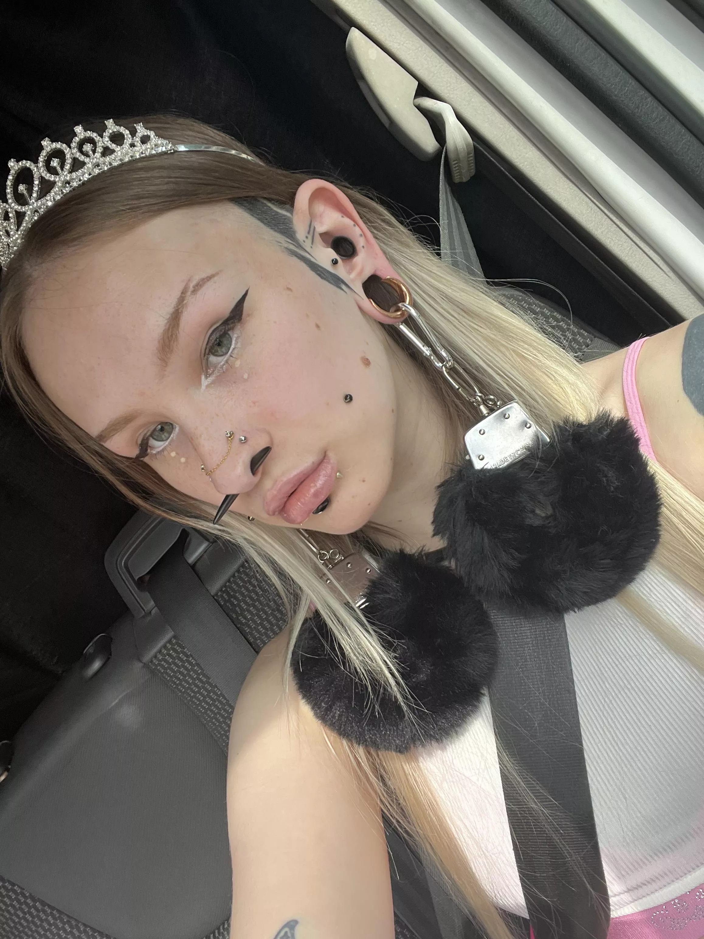 Fresh filler pout is everything 💞 can’t wait to go so much bigger! posted by yourvenusdoom