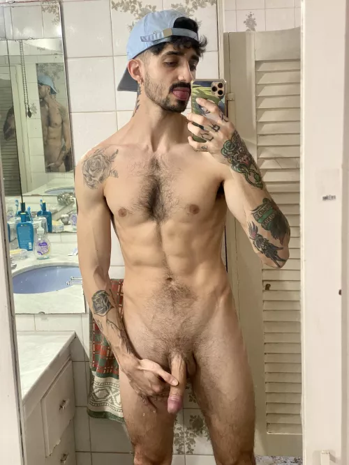 Hiii there😮‍💨 by fffffrancis