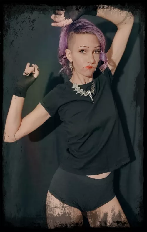 @kaesemutter_phoenix by evilman91