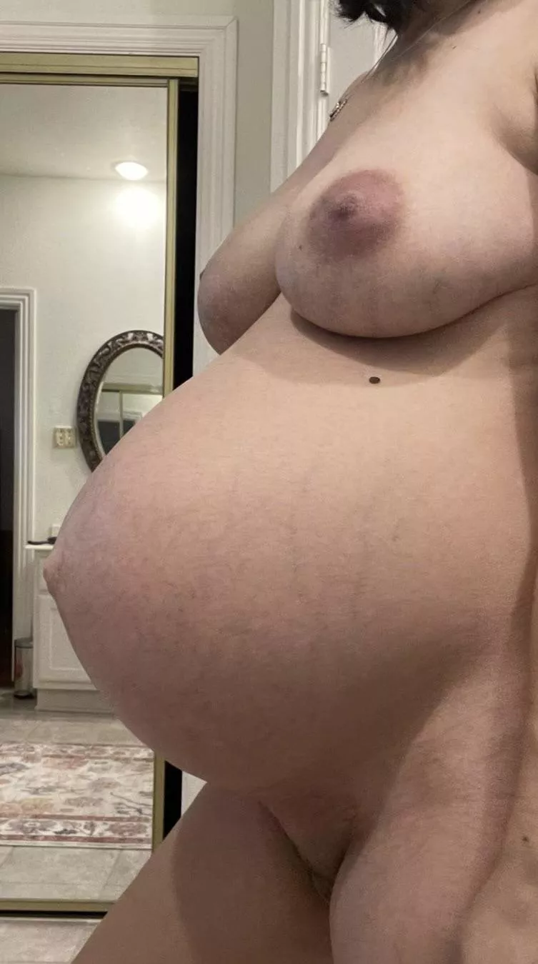 [OC] Would you fuck this pregnant mom? [IMG] posted by Sweetfeetstina
