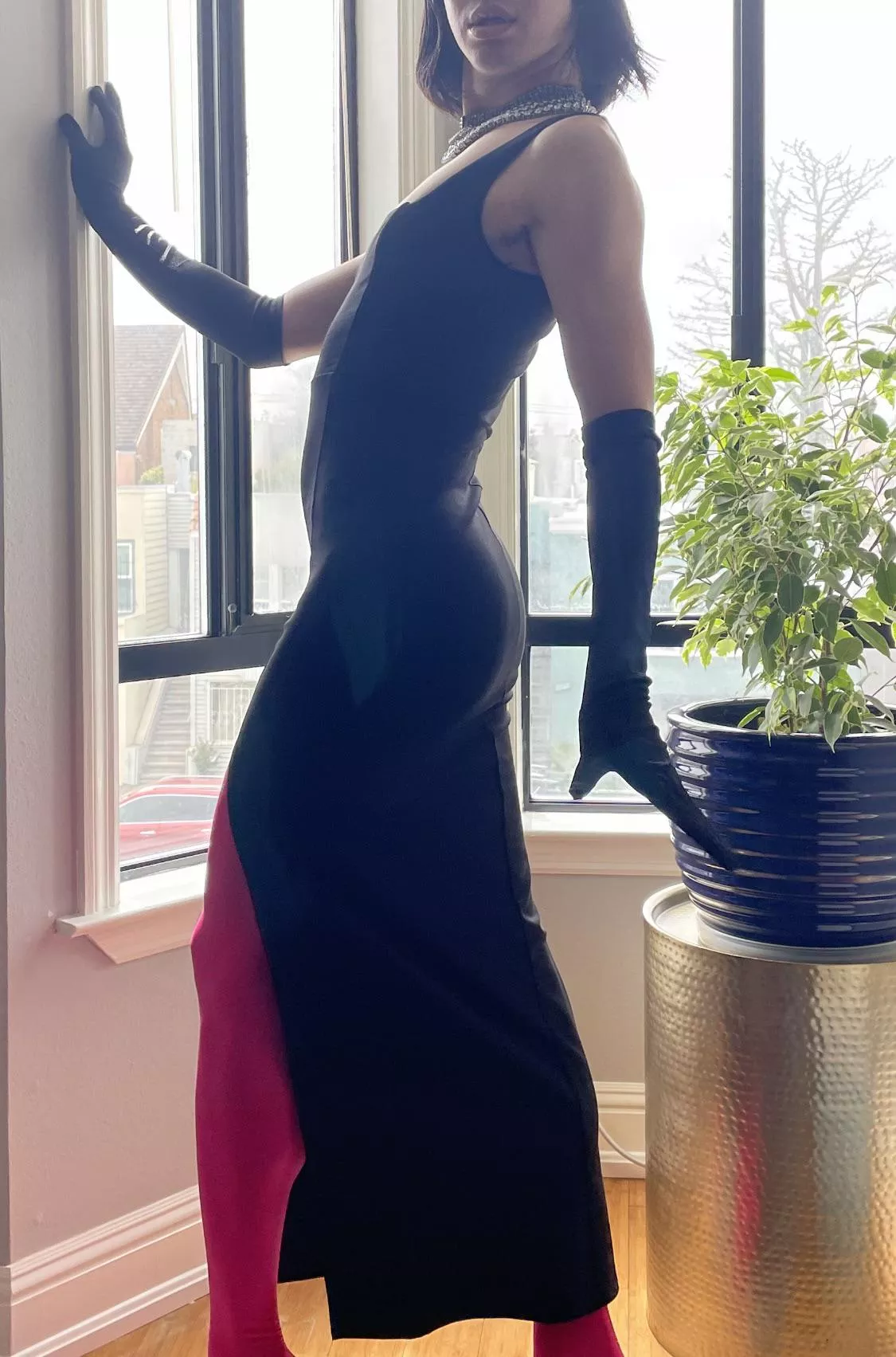 #SanFrancisco Your femmeCD fantasy awaits 👠 Say hi with face & sexy pics 💋 I’ll send too! posted by btumitumi