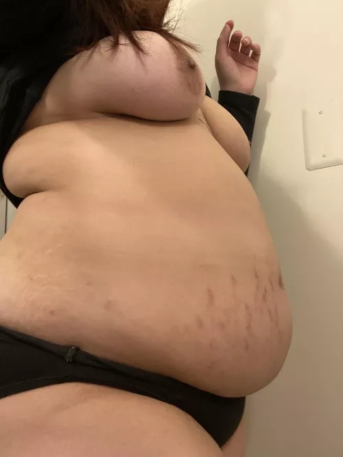 Submitting my application to be your feedee cumslut 😳🐷 by angelbabys18