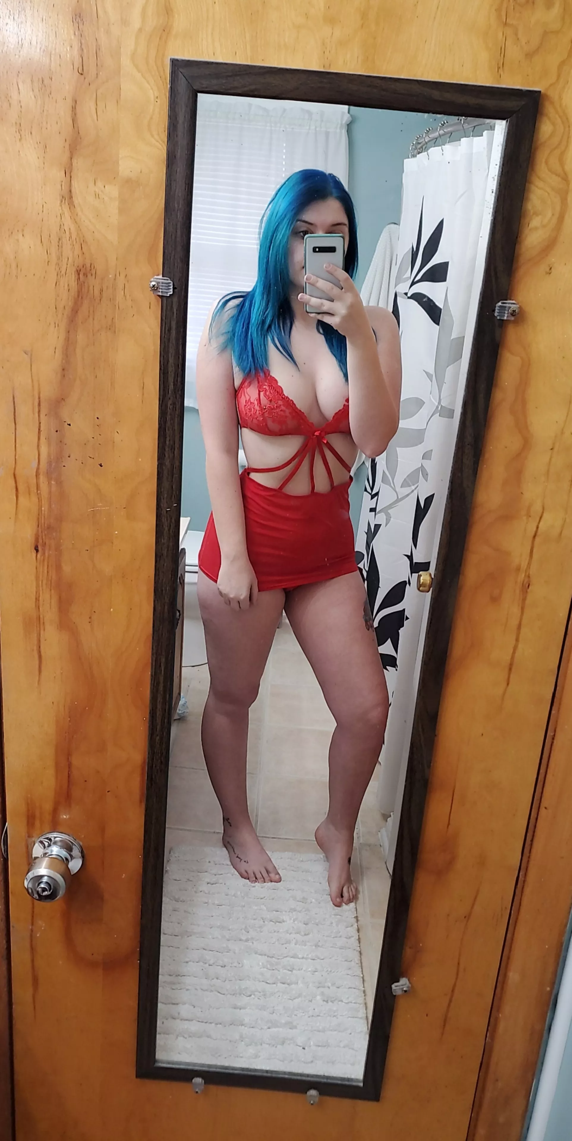 The blue hair is really a good vibe🦋 posted by itsbrinacat