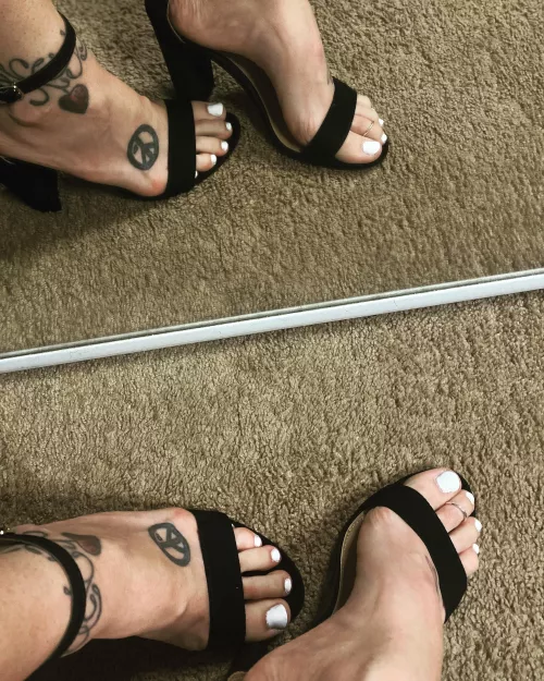 Would you lick them? 👅 🔥 by Mermaid-Sparkle69