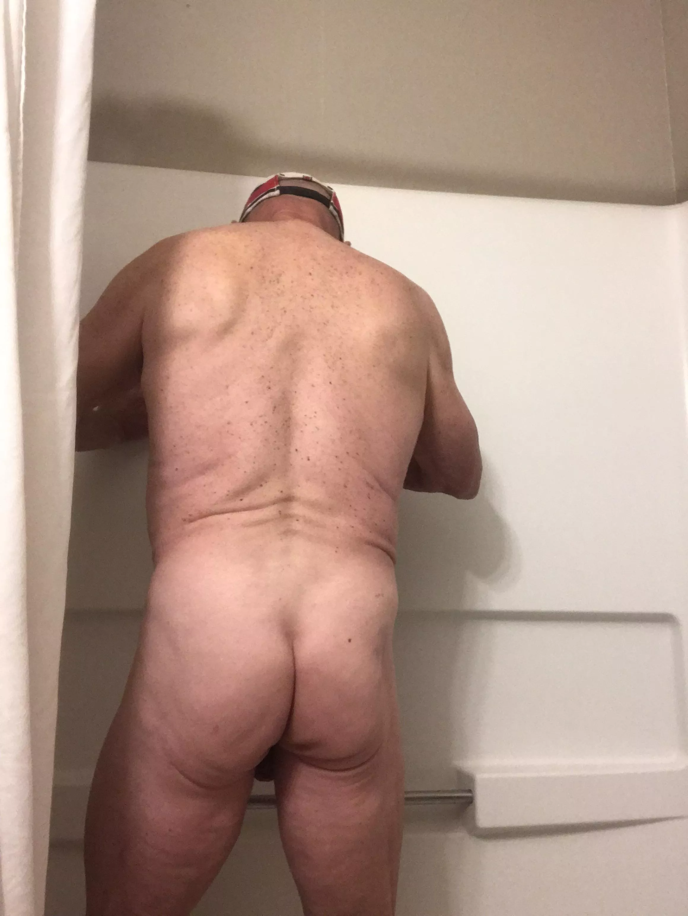 A peach 🍑 to grab onto… posted by CoachTennisDad