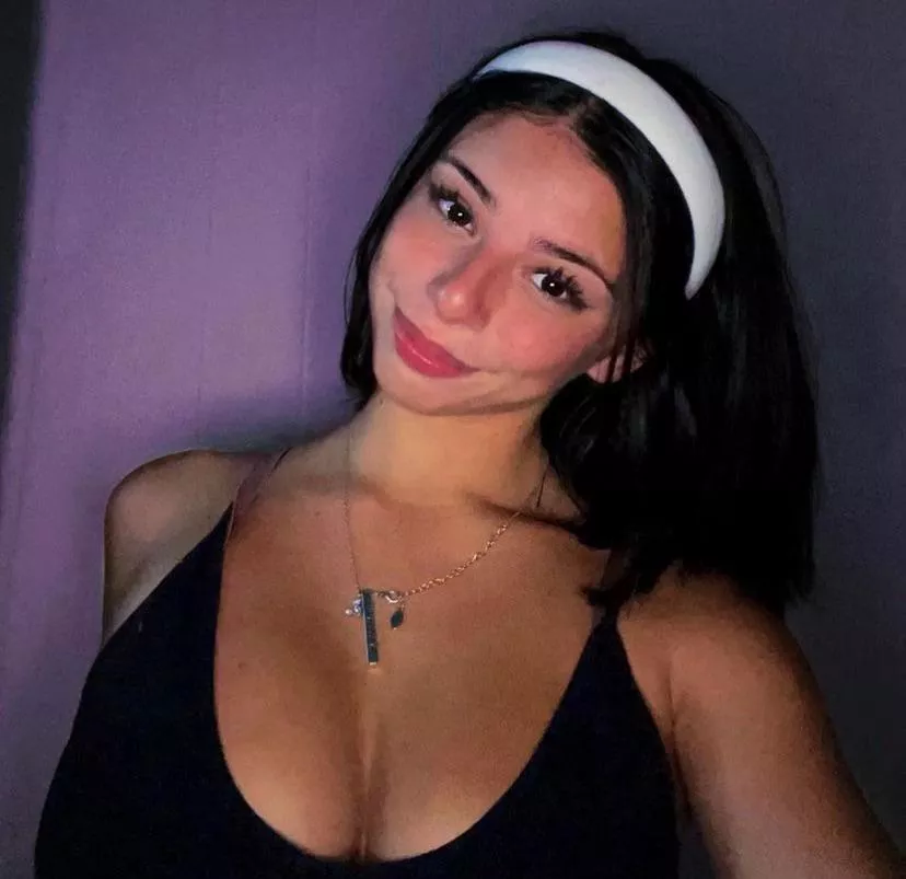 Ava Soto posted by 7118526