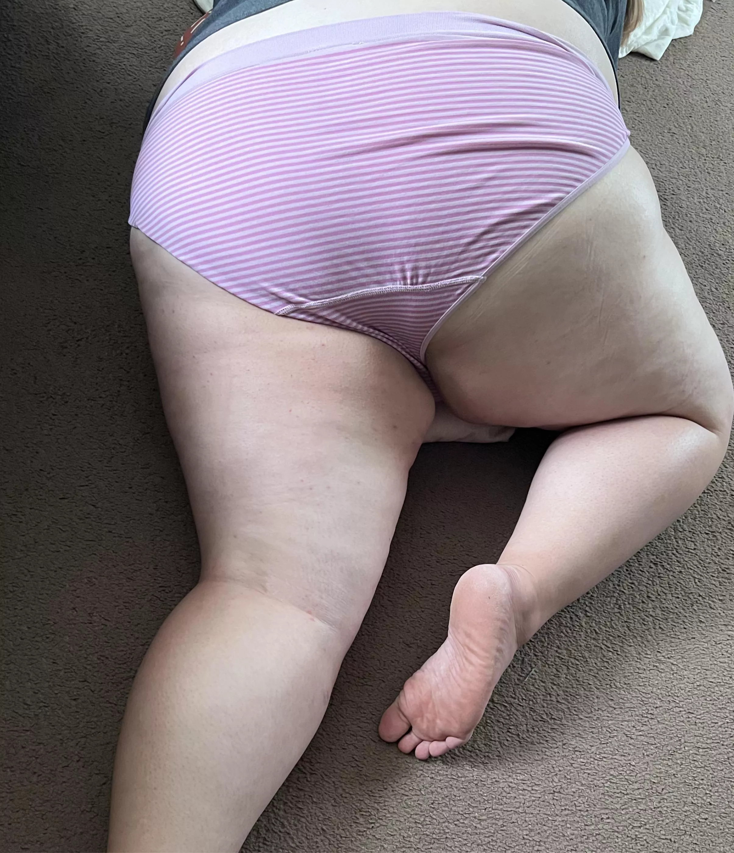 Everyone likes comfort right? posted by downsouth_milf