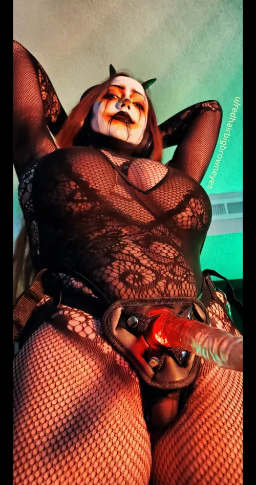 I'm the clown, but you're the fool 🖤 by RedHairBigBrownEyes