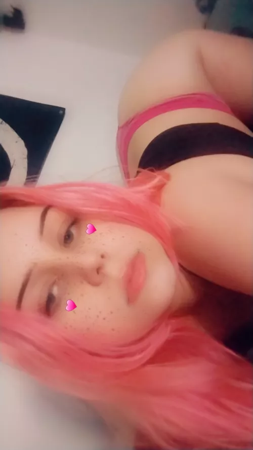 my first time posting here 💗 do you like my pink hair? by silverbxby