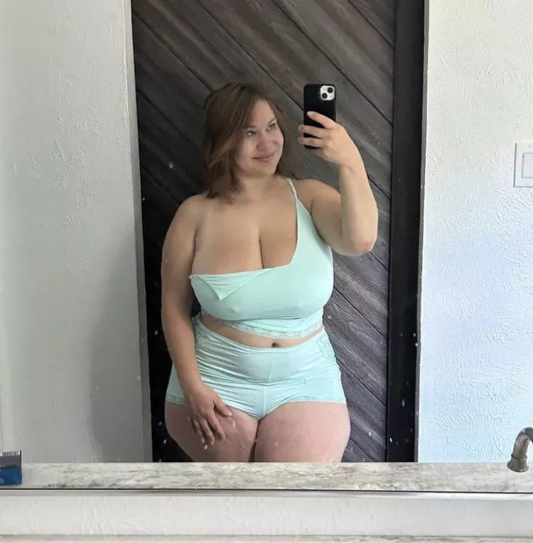 New Mal Malloy selfie posted by temkamui