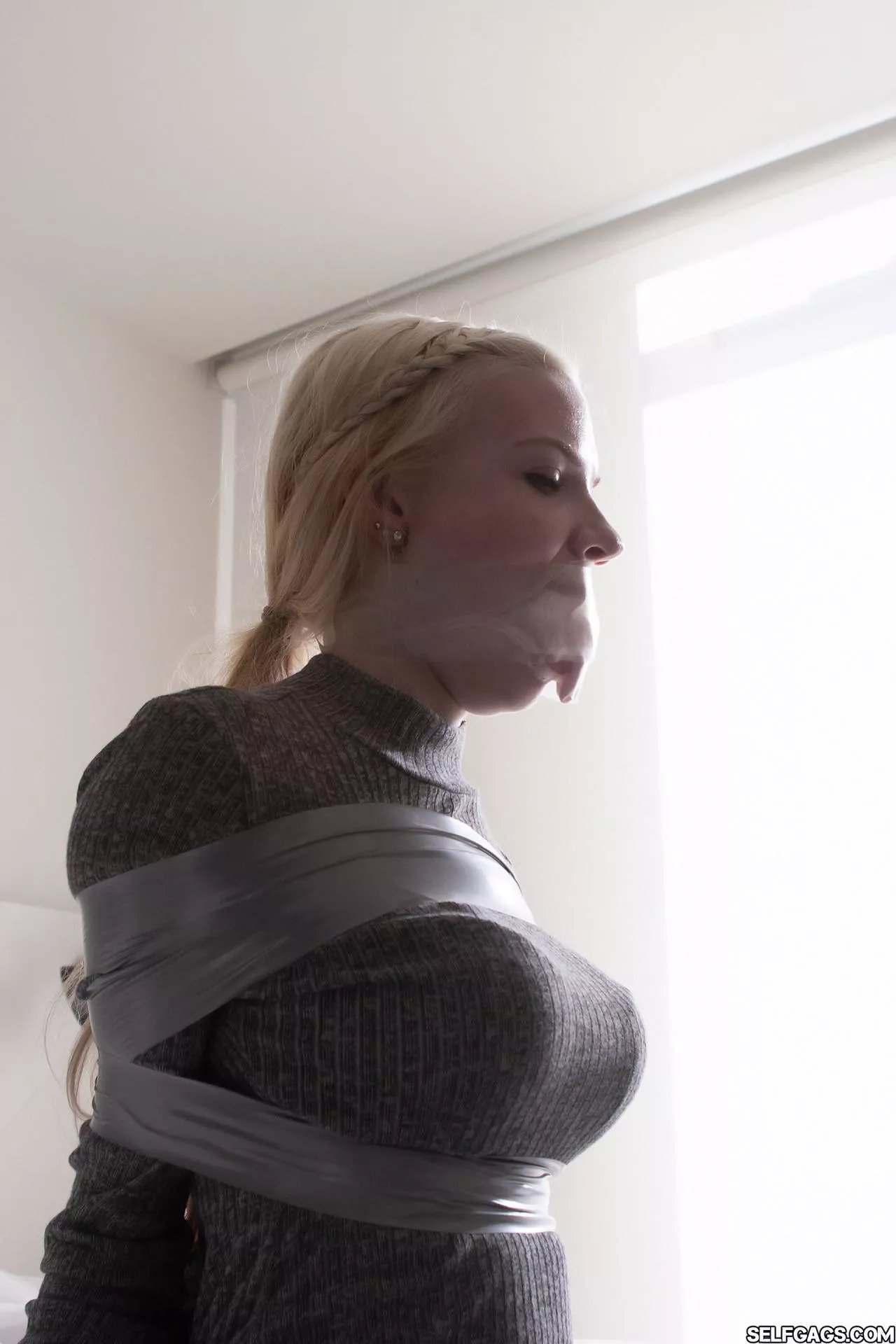 Obedient posted by ti-tie-to-tum