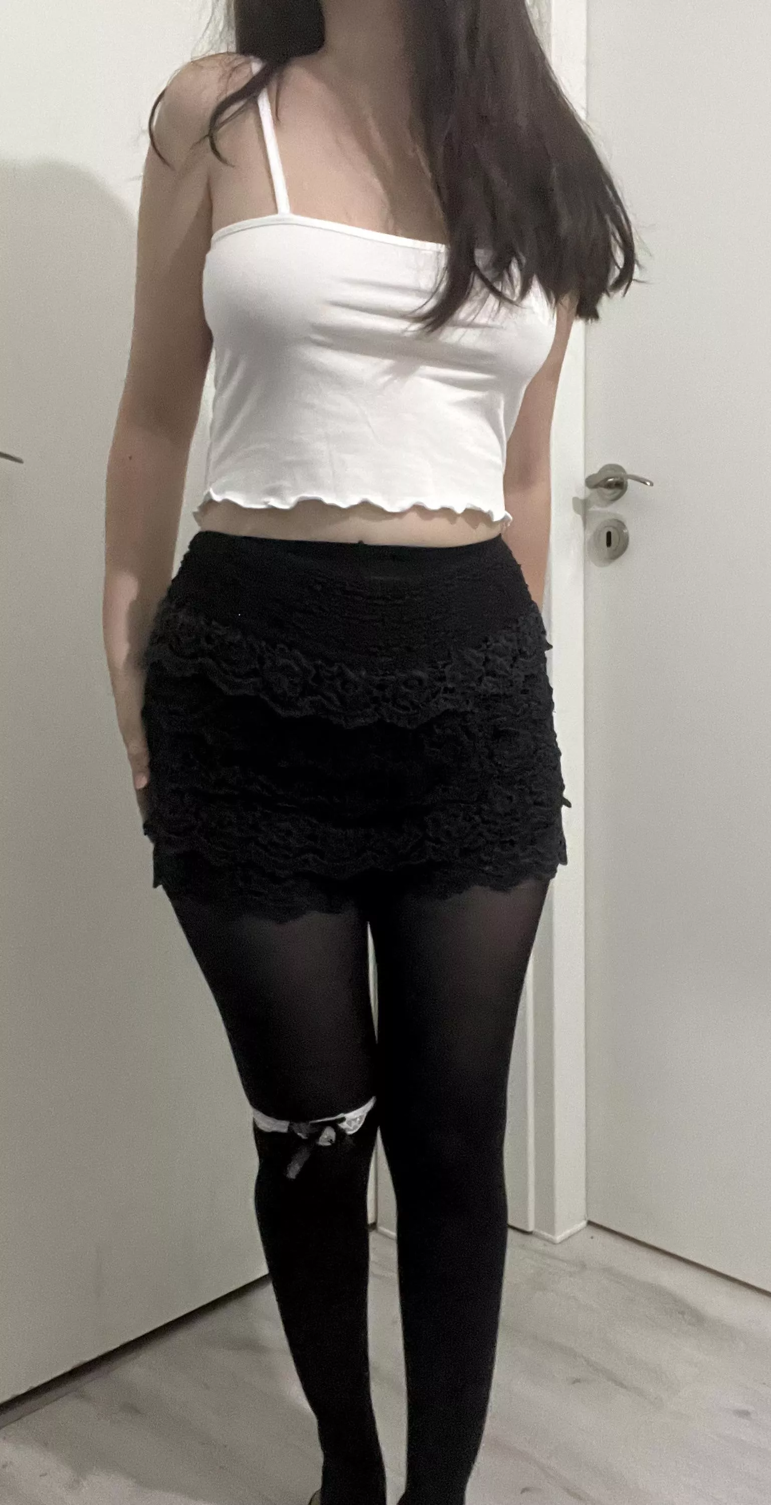 Sexy girl with sexy clothes posted by kinkyhotdreams