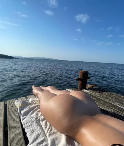 Tan & swim ☀️ 🌊 by lollies2