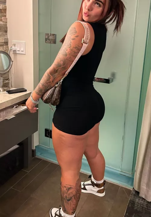 Thicc with some Extra Natural Artwork by Flaminglin