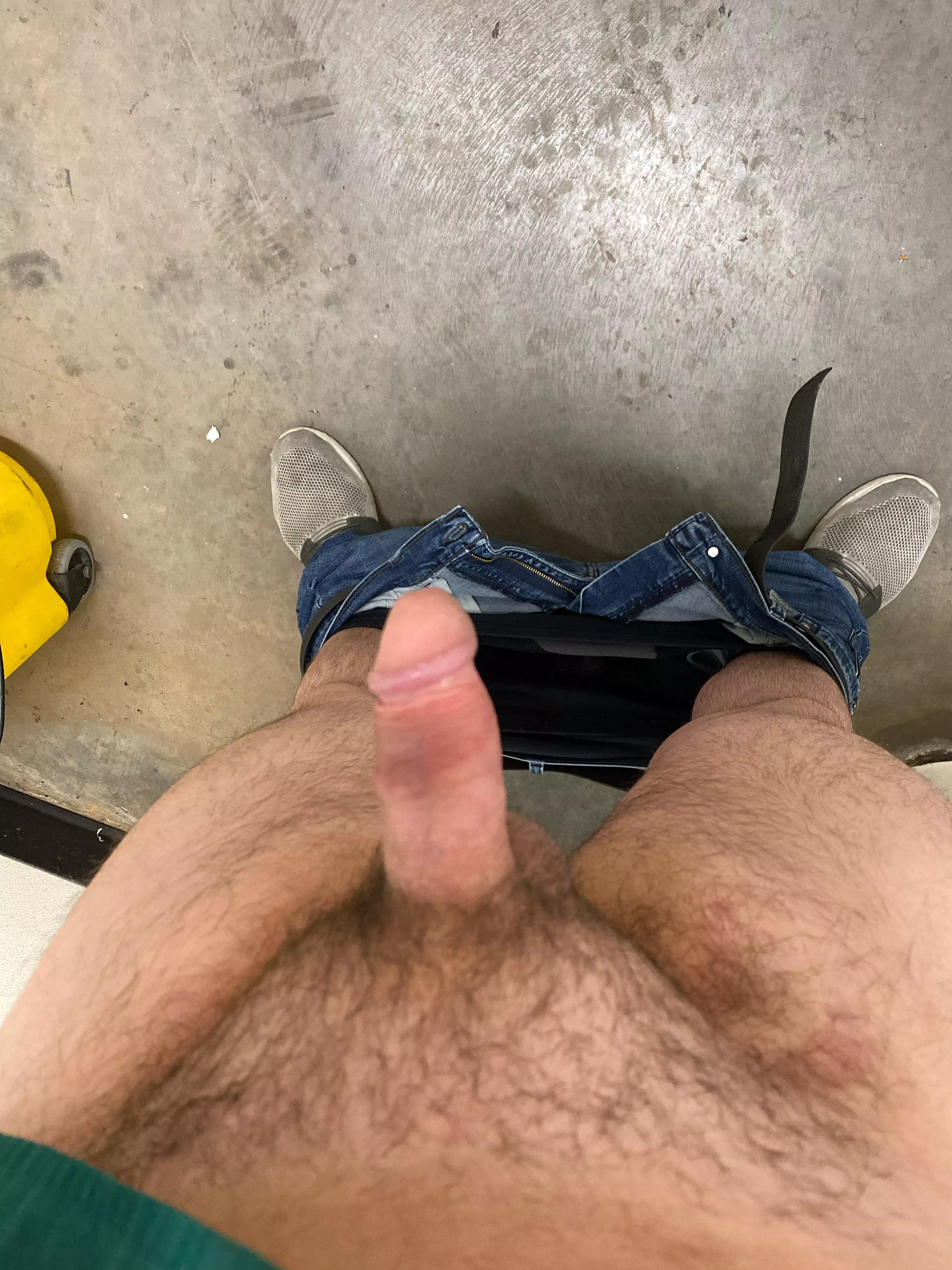 28 usa posted by HotRodder95