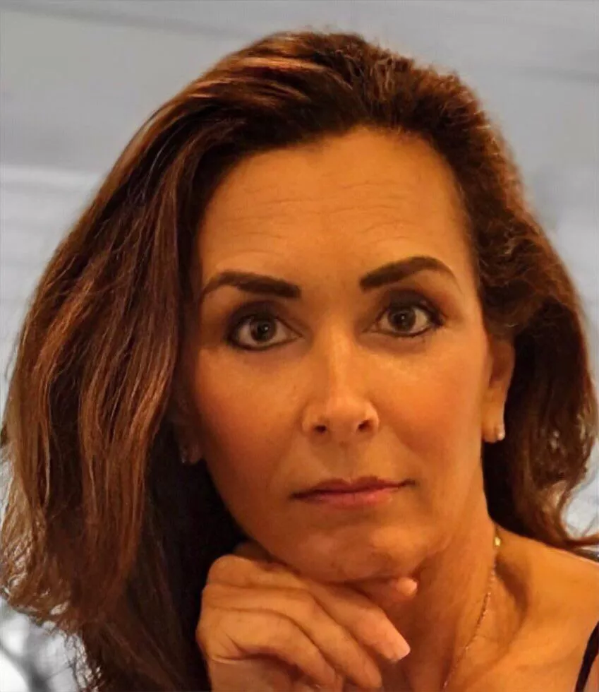 62f saying hi tonight posted by Powerful_Top2905